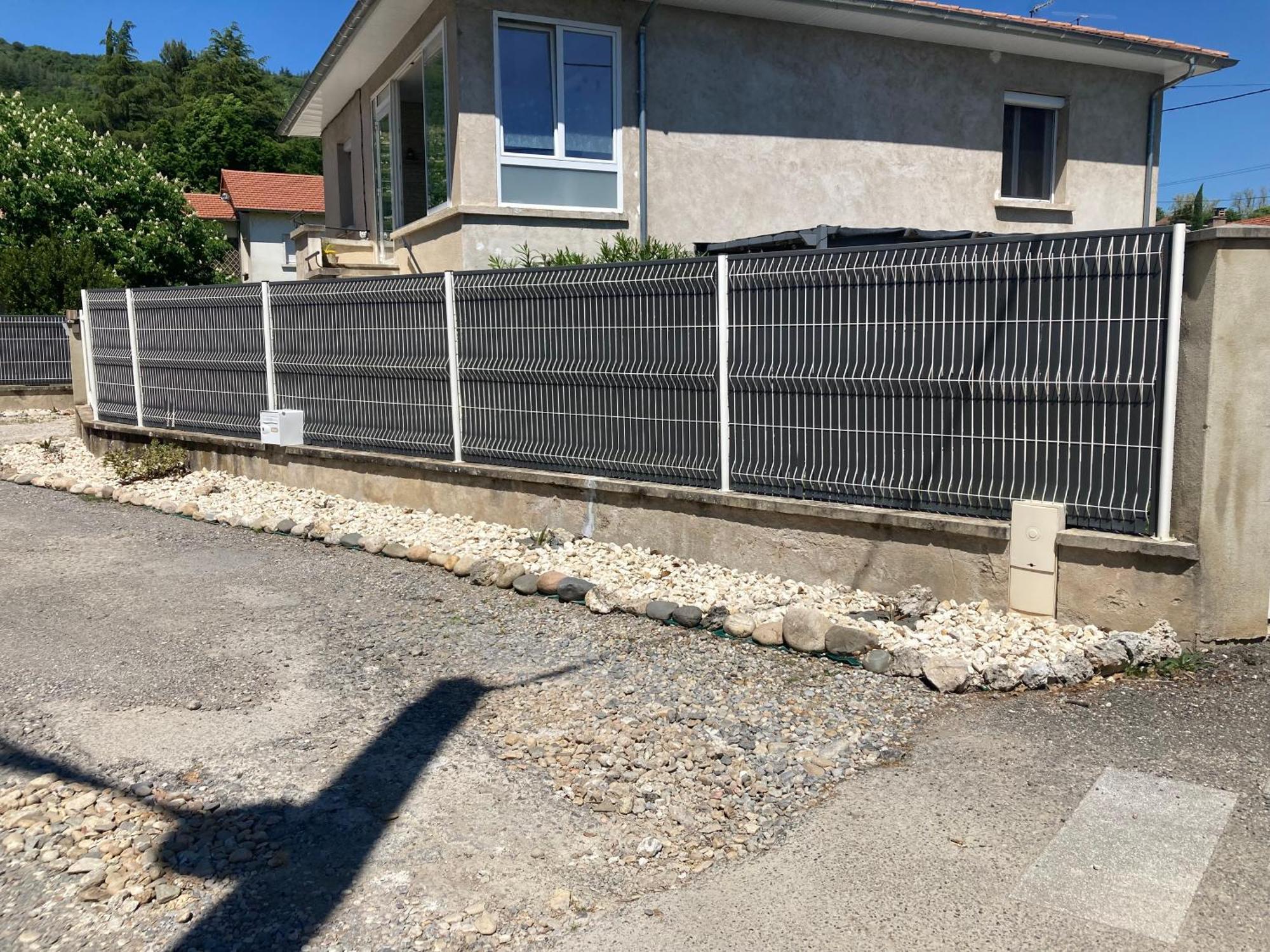Chez Val Et Phil La Voulte-sur-Rhone Exterior foto