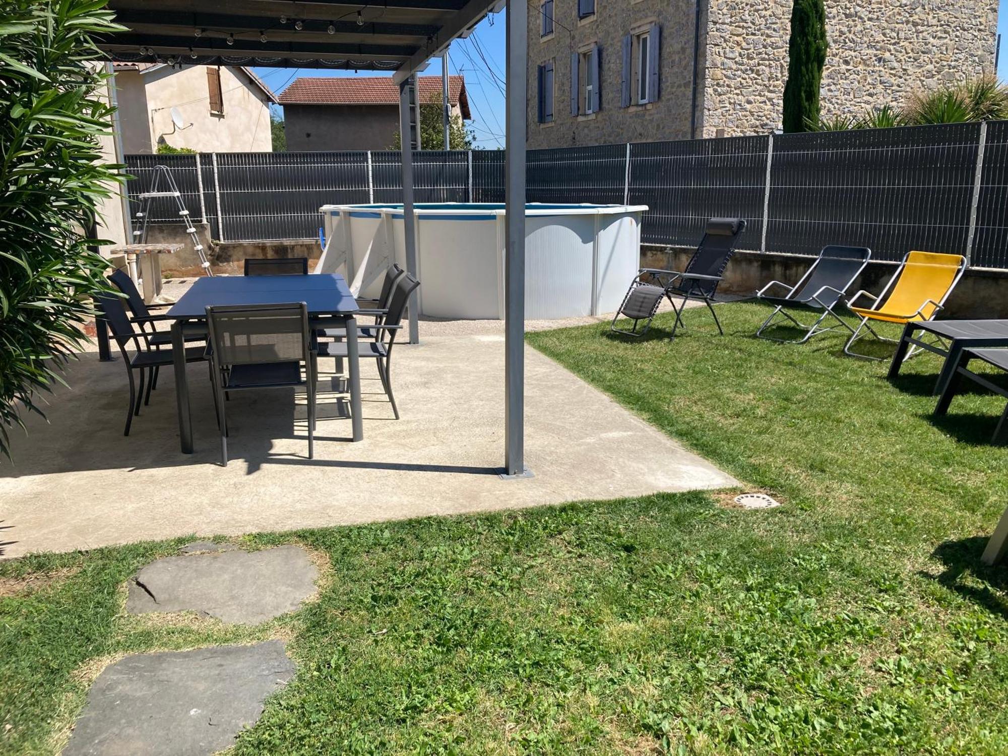 Chez Val Et Phil La Voulte-sur-Rhone Exterior foto